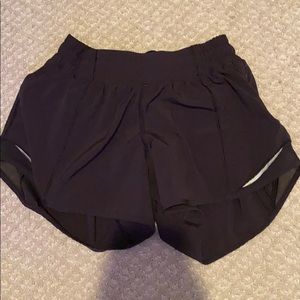 black lightly used hotty hot shorts!
